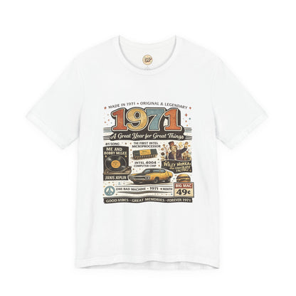 1971 Muscle Car T-Shirt | Born in 1971 Birthday Gift | 55th Birthday Tee for Men & Women