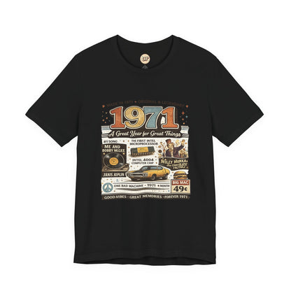 1971 Muscle Car T-Shirt | Born in 1971 Birthday Gift | 55th Birthday Tee for Men & Women