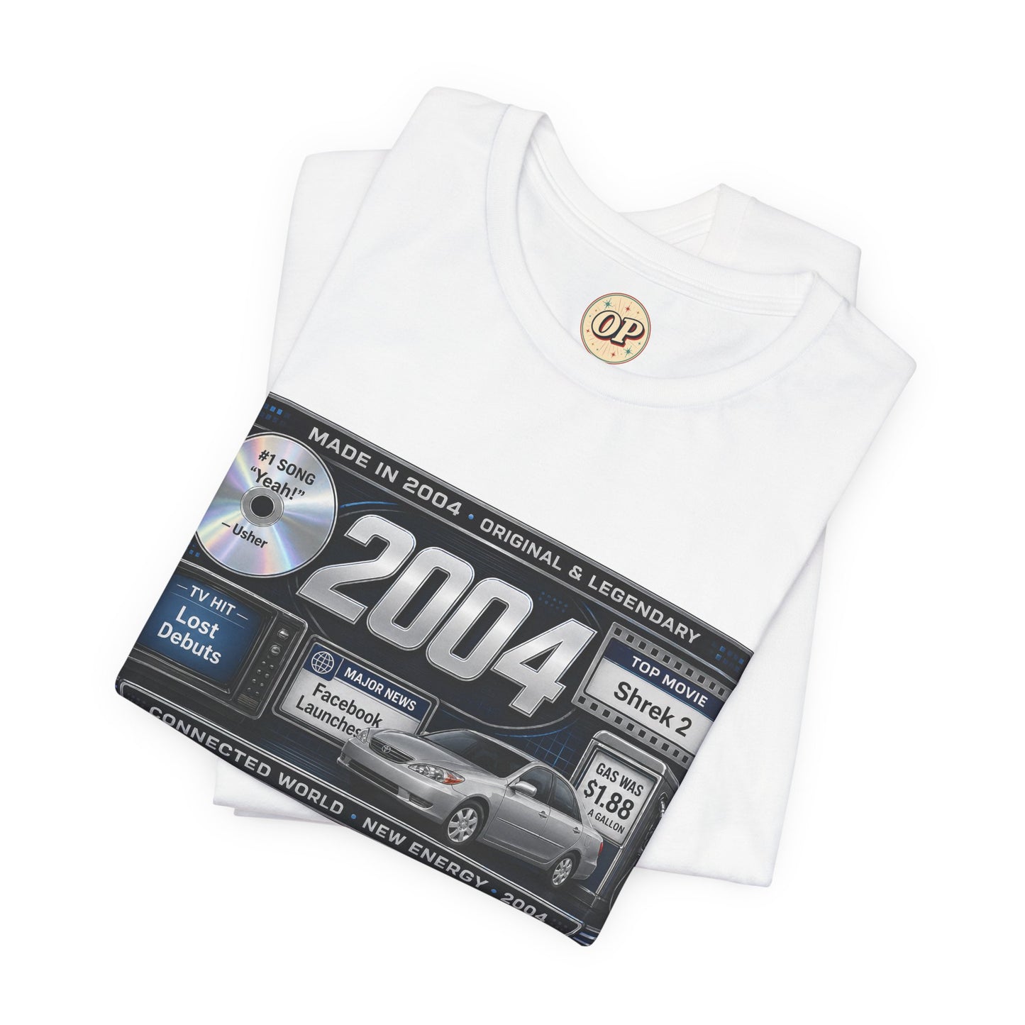 2004 Y2K Classic Car T-Shirt | Born in 2004 Birthday Gift | 22nd Birthday Tee for Men & Women
